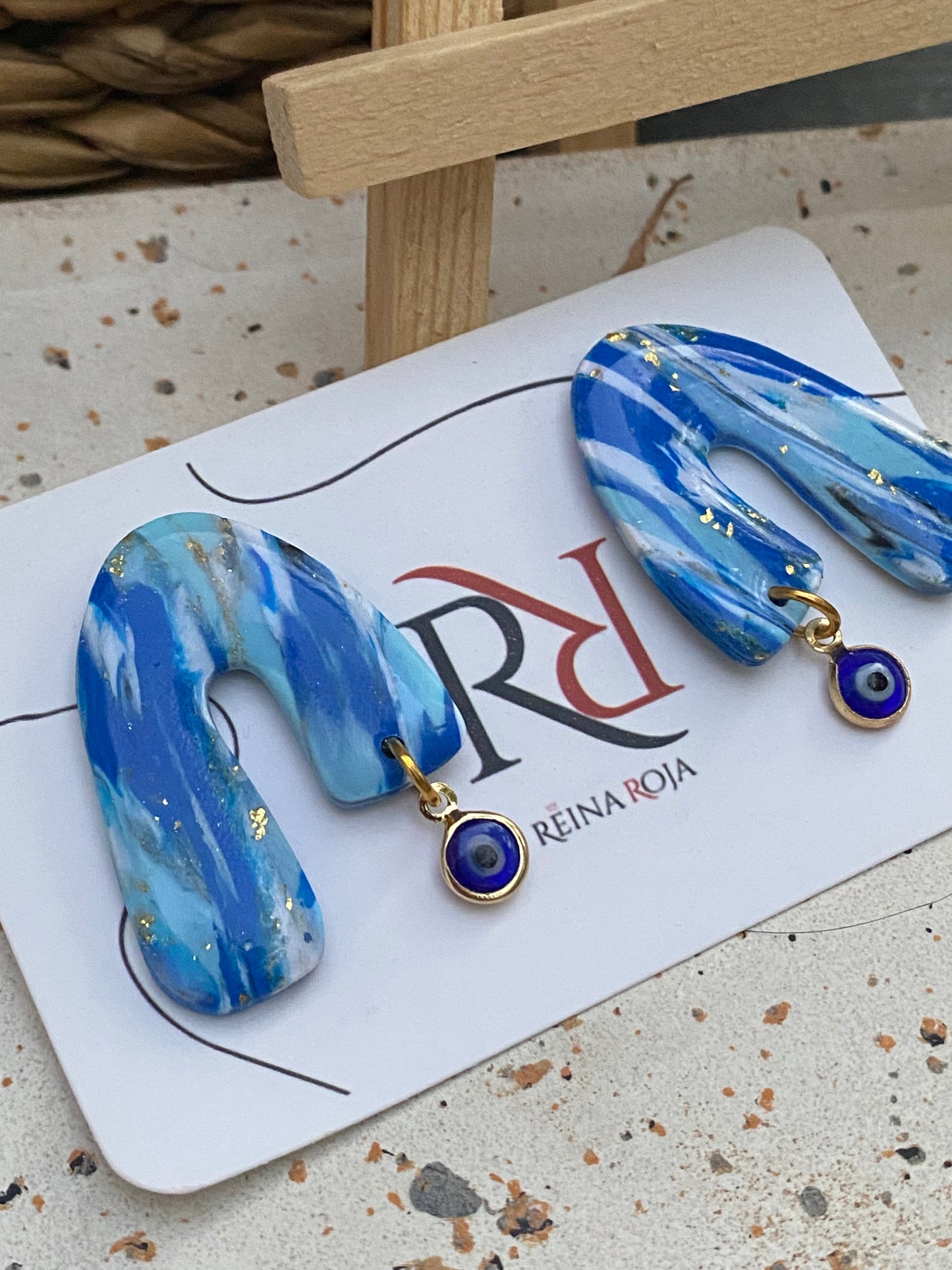 Isis azul